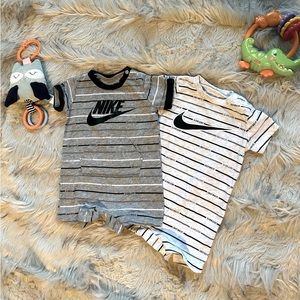Nike Baby Boy Onesies (2 pack)